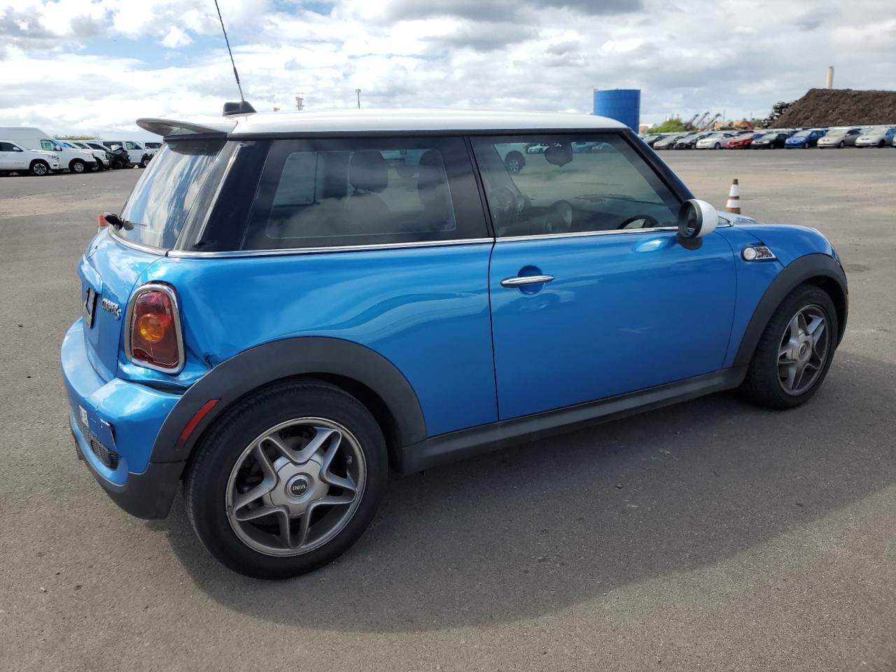 2009 MINI Cooper - Image 3
