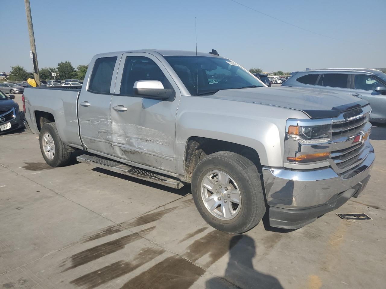 VIN 2GCRCPEC3K1111756 2019 CHEVROLET ALL Models no.4