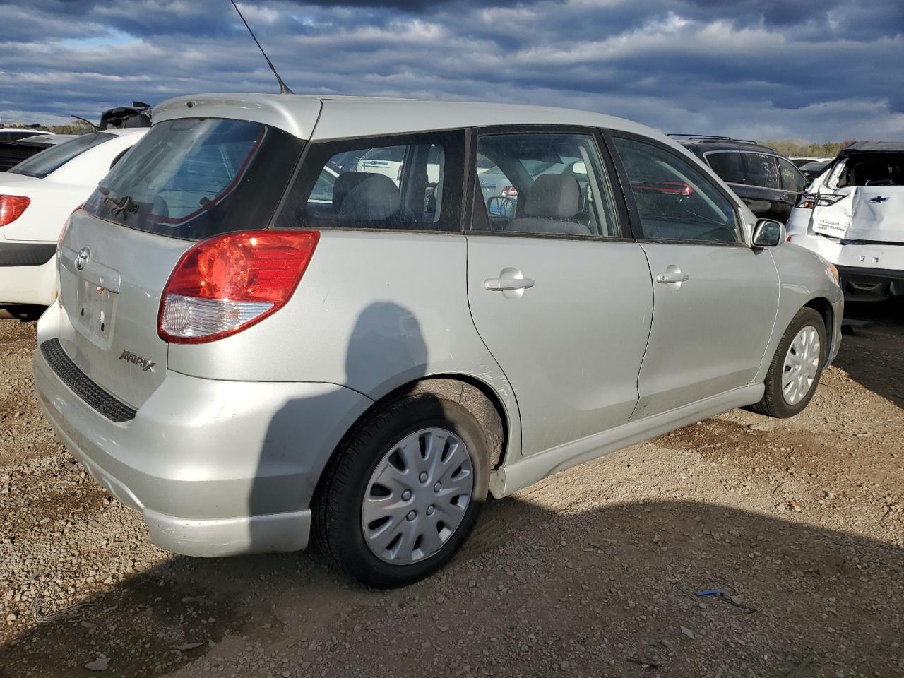 2003 Toyota Corolla Matrix Xr VIN: 2T1KR32E43C075948 Lot: 75885394