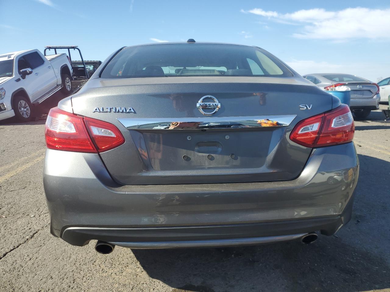 2017 Nissan Altima - Image 6