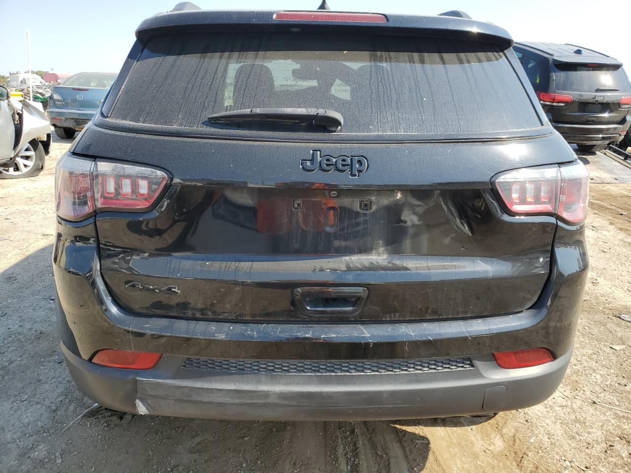 2018 Jeep Compass Latitude VIN: 3C4NJDBB8JT454283 Lot: 75428714