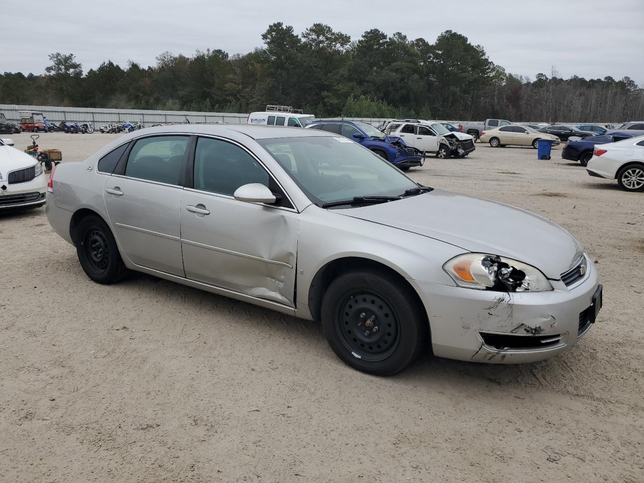 2007 Chevrolet Impala - Image 4