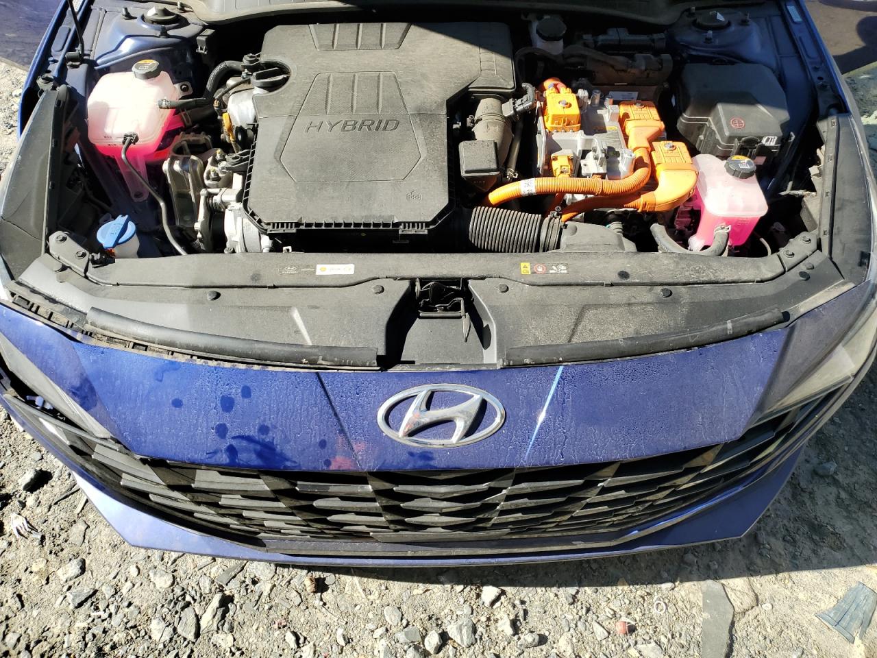 2023 Hyundai Elantra - Image 11