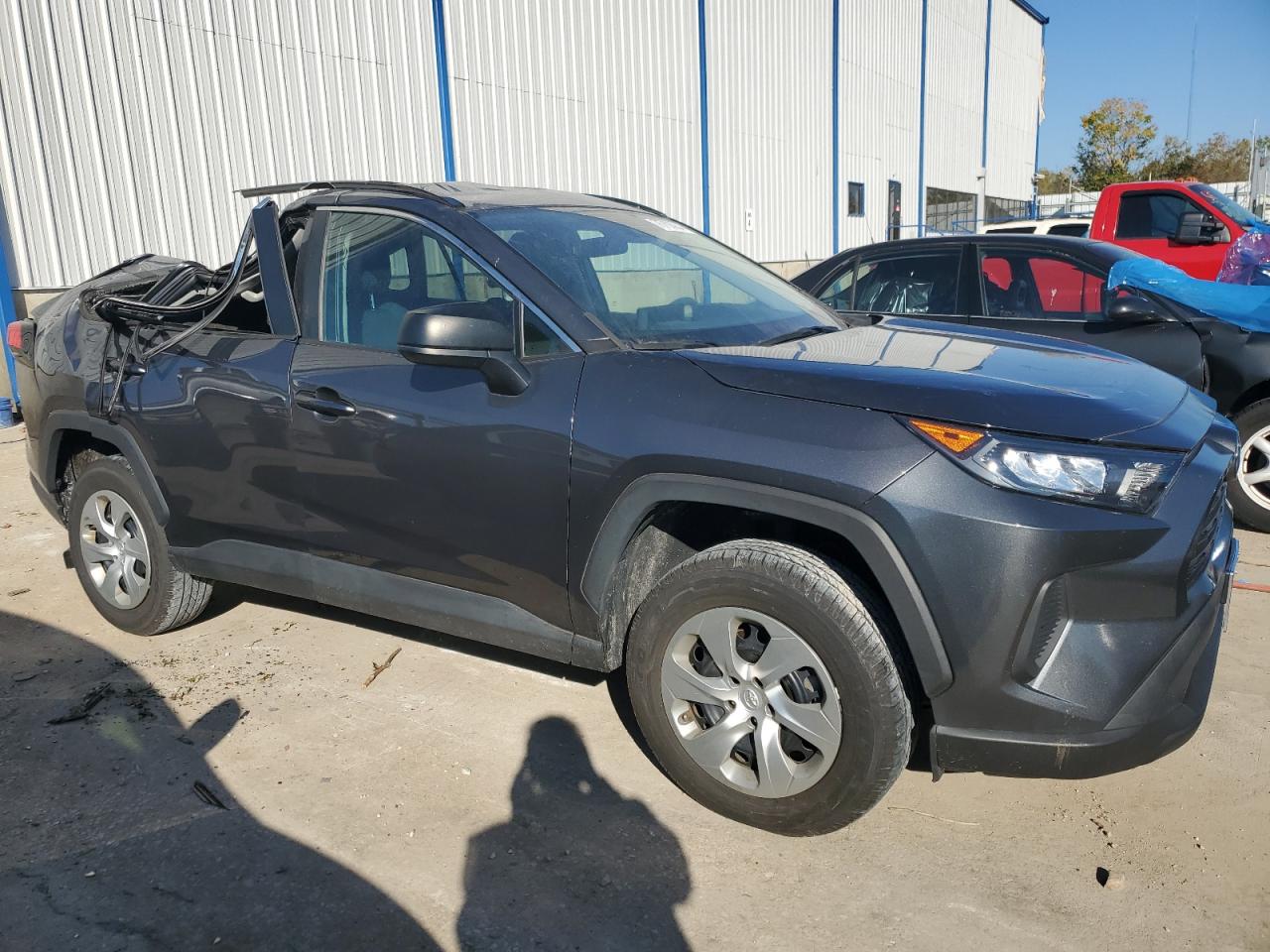 2019 Toyota RAV 4 - Image 4