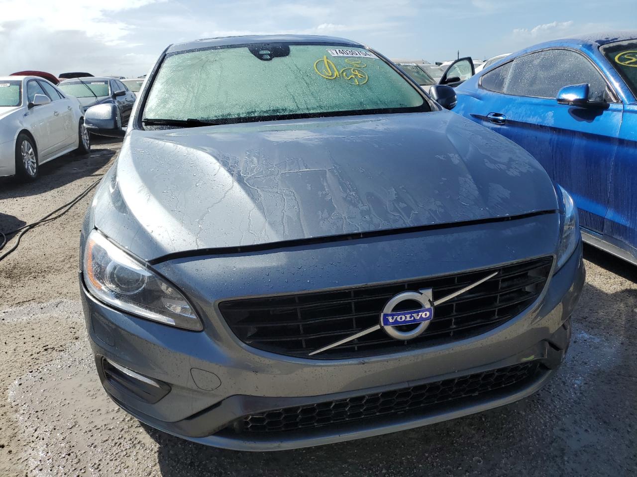 2017 Volvo S60 - Image 5