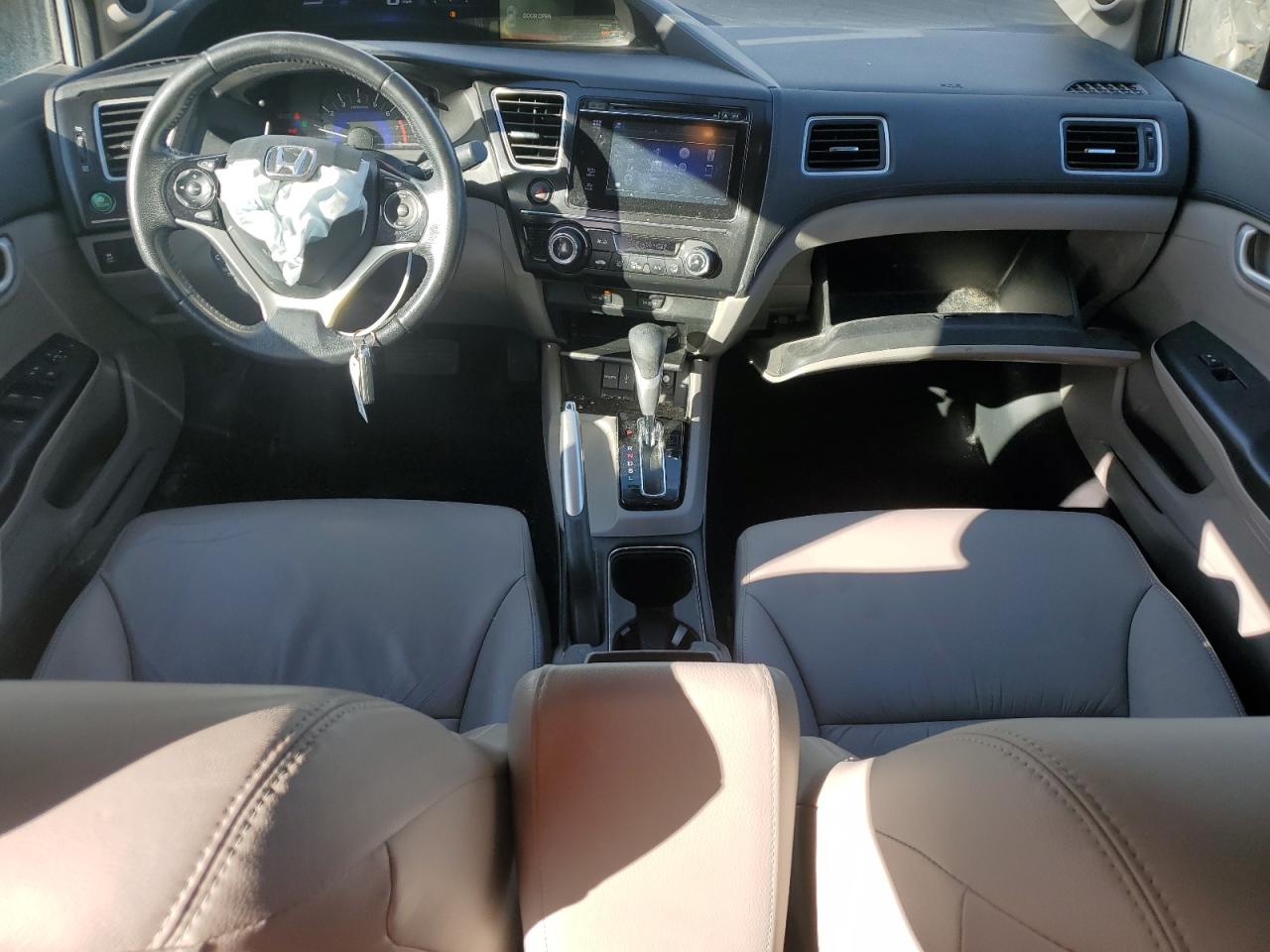 2HGFB2F93FH532399 2015 Honda Civic Exl 2HGFB2F93FH532399 2015 Honda Civic Exl