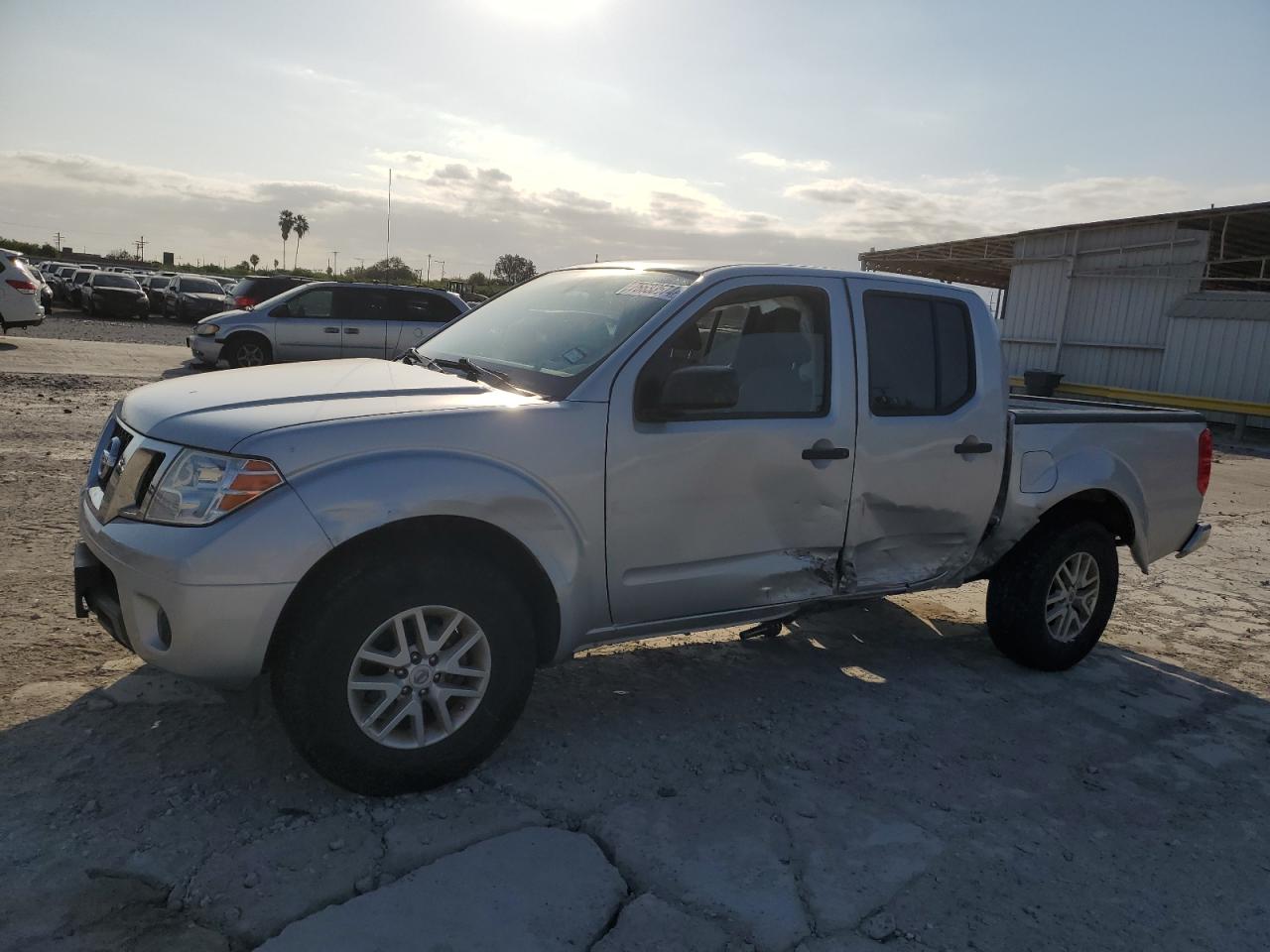 2019 Nissan Navara (Frontier) - Image 1