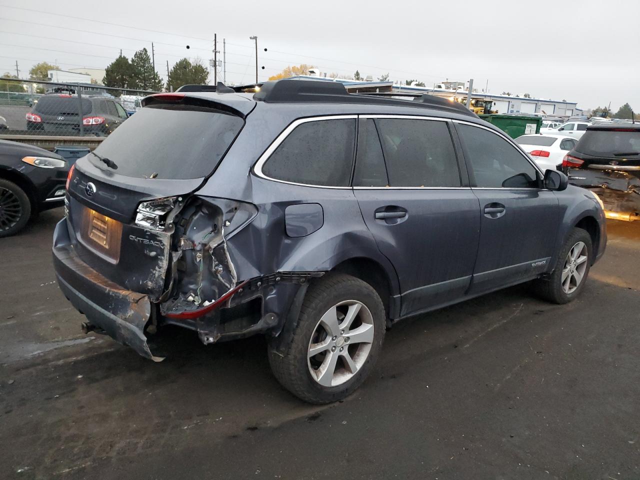 2014 Subaru Outback - Image 3