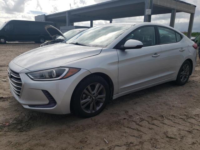  HYUNDAI ELANTRA 2018 Srebrny