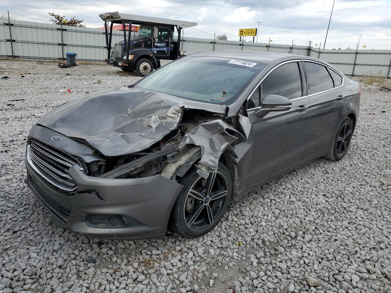 2013 Ford Fusion Se للبيع في Earlington، KY - Front End