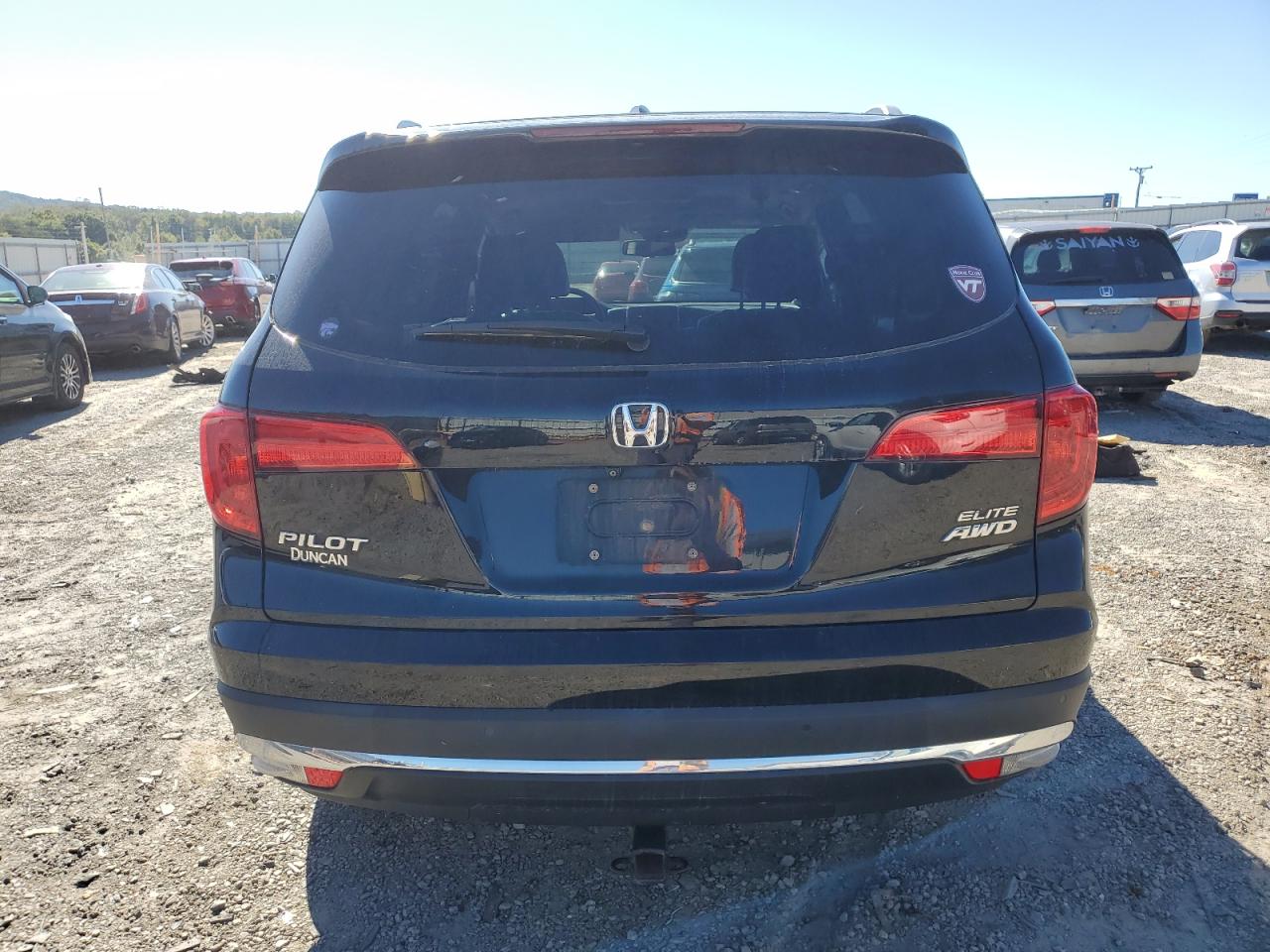 2017 Honda Pilot Elite VIN: 5FNYF6H00HB096105 Lot: 74427104