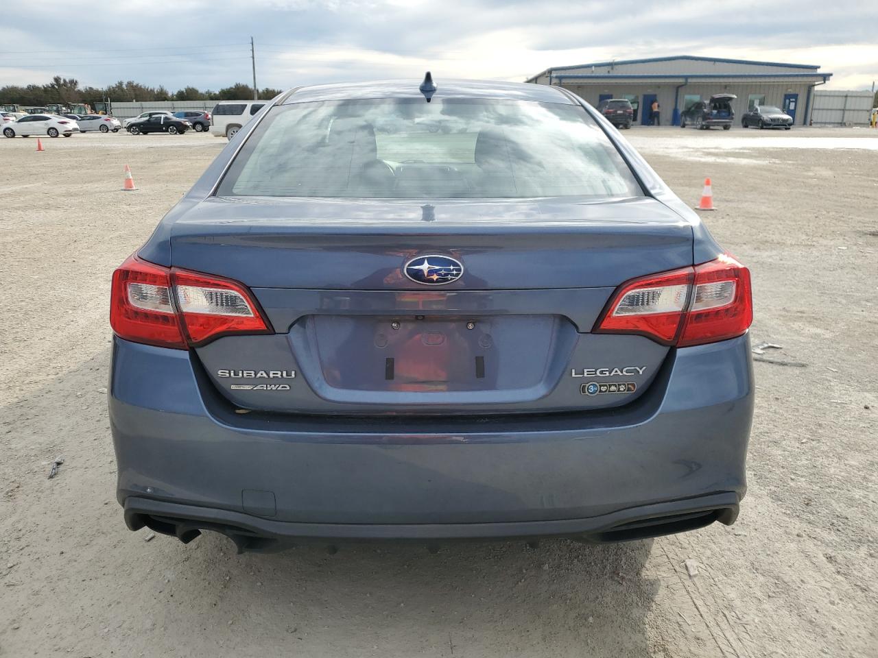 2018 Subaru Legacy 2.5I Premium VIN: 4S3BNAC62J3004437 Lot: 78211294