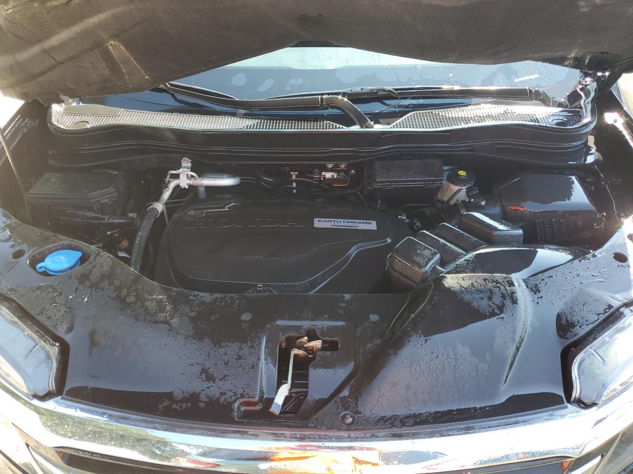 2018 Honda Pilot - Image 14