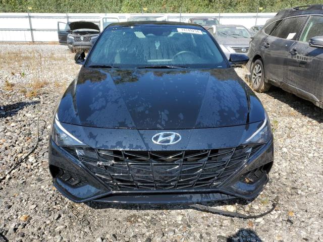  HYUNDAI ELANTRA 2022 Черный