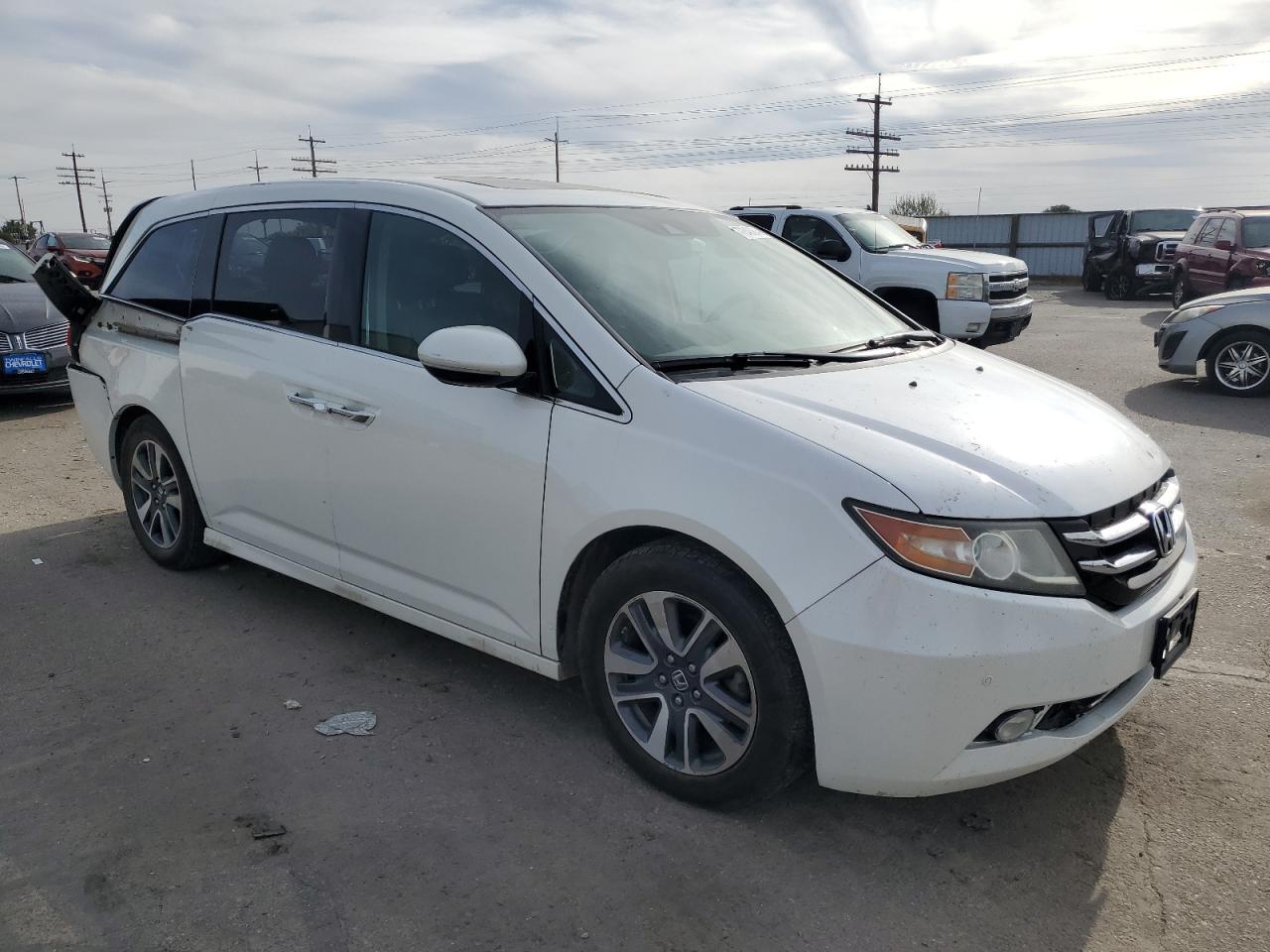 VIN 5FNRL5H92EB082322 2014 HONDA ODYSSEY no.4