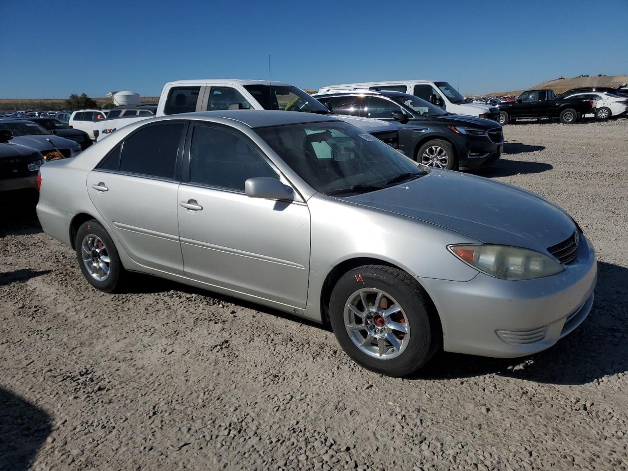 2005 Toyota Camry - Image 4