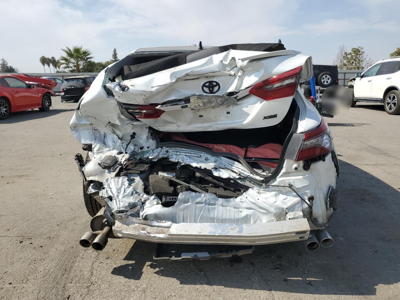 2022 Toyota Camry - Image 6