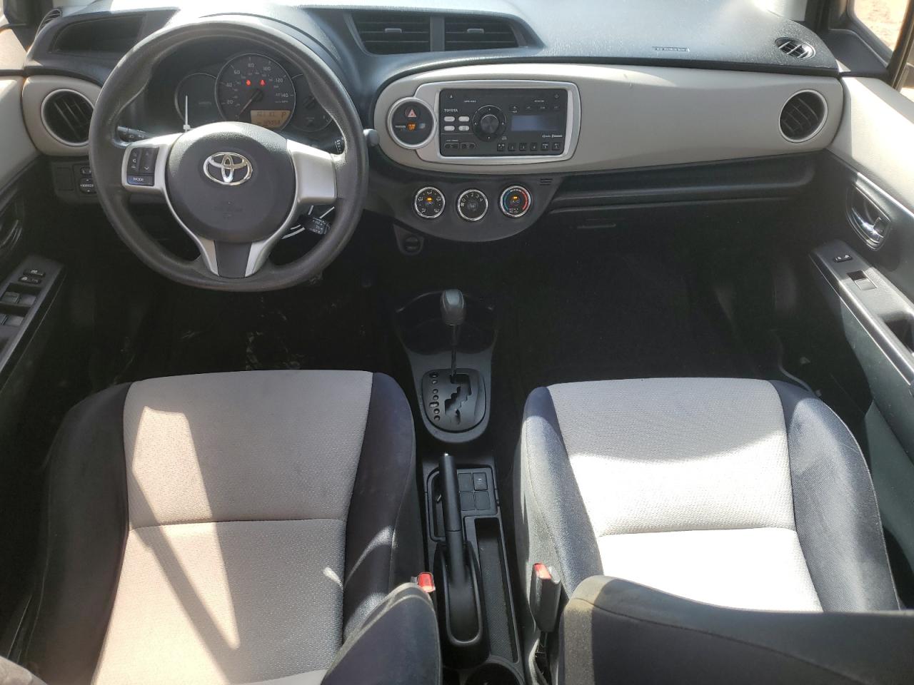 JTDKTUD35DD544195 2013 Toyota Yaris