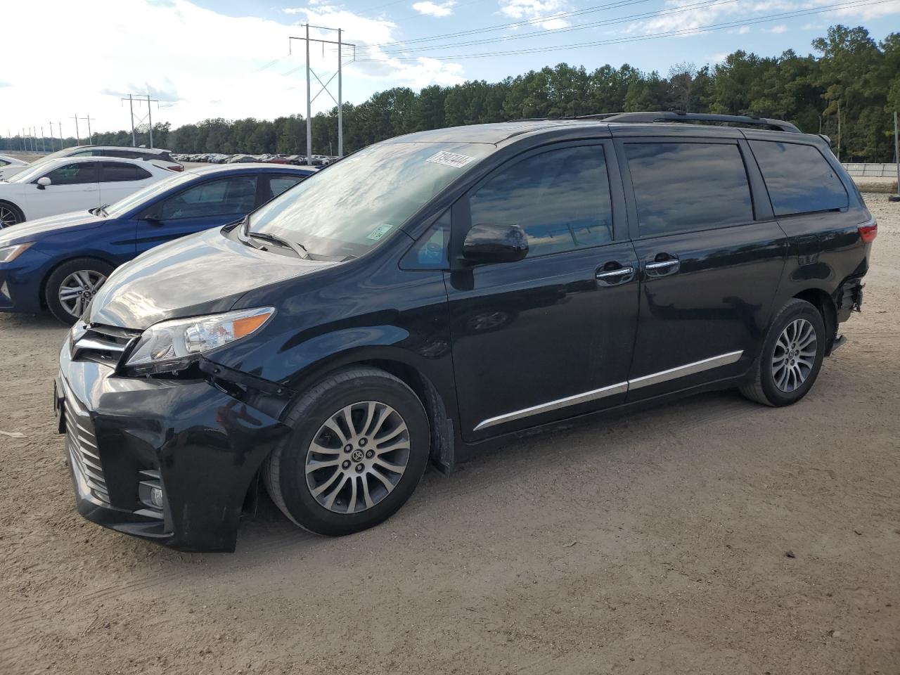 5TDYZ3DC9LS085422 2020 TOYOTA SIENNA - Image 1