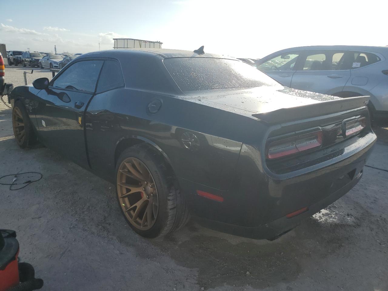 2016 Dodge Challenger - Image 2