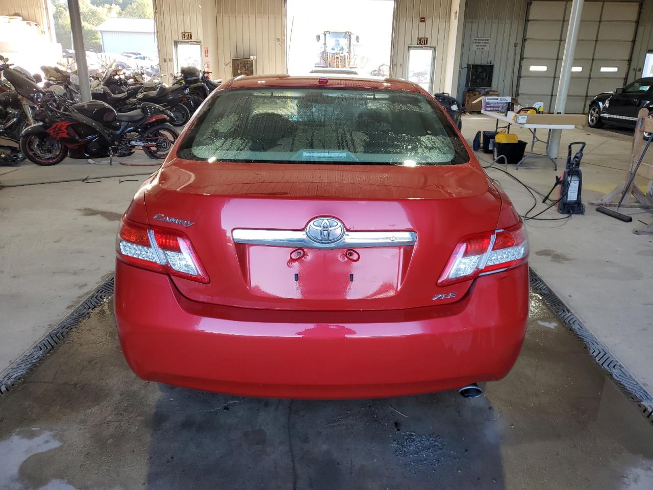2011 Toyota Camry - Image 6