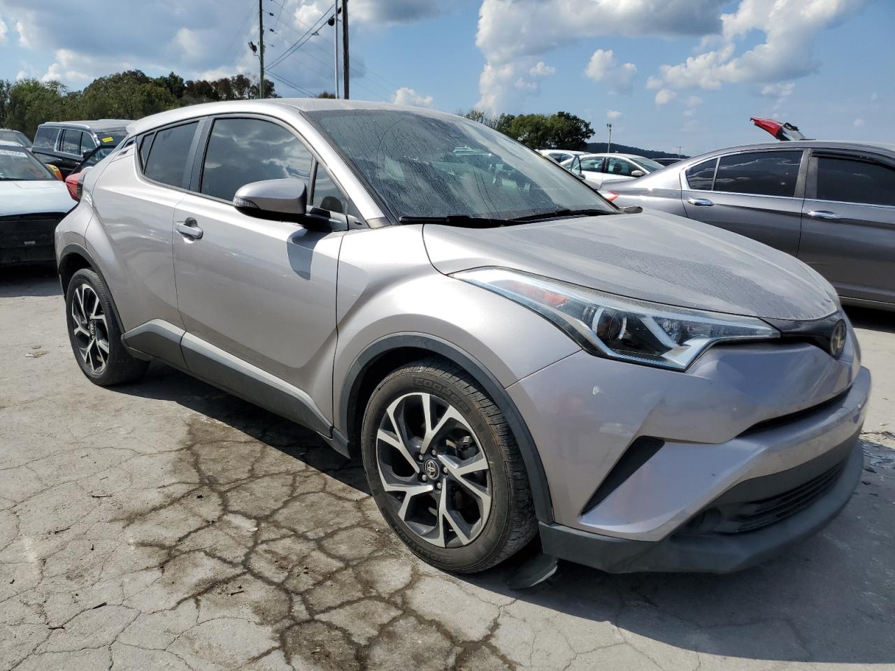 NMTKHMBXXJR052784 2018 Toyota C-Hr Xle