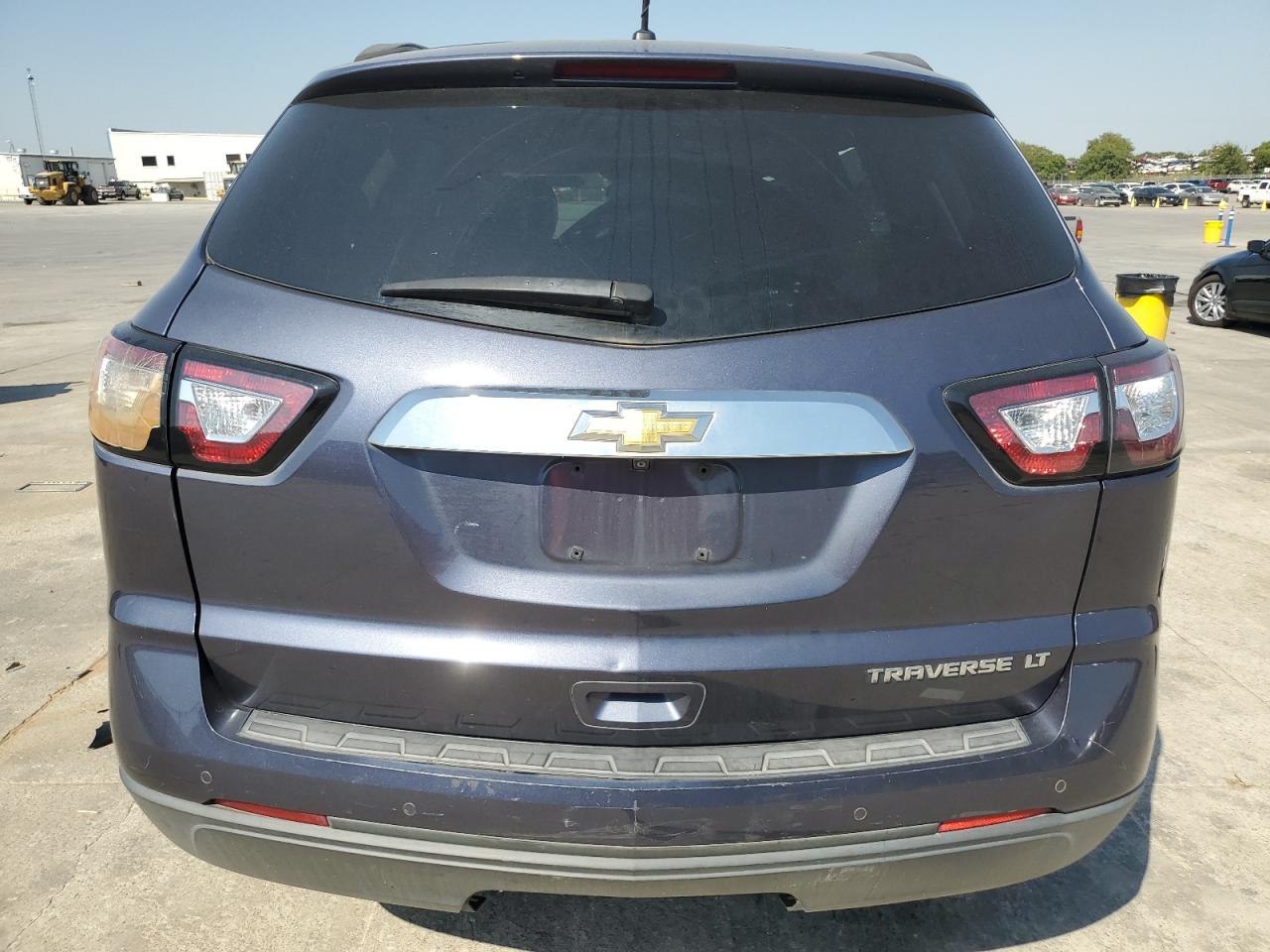 1GNKRHKD9EJ137959 2014 Chevrolet Traverse Lt