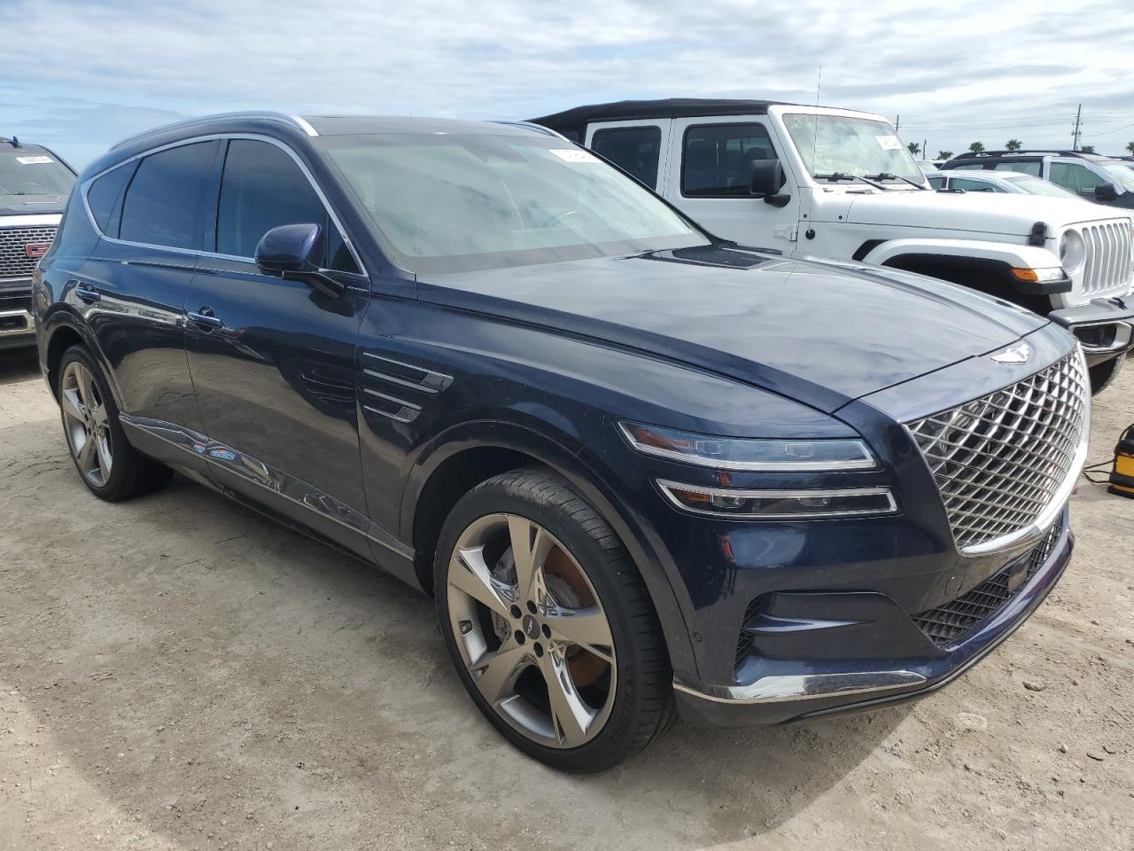 2021 Genesis GV80 - Image 4