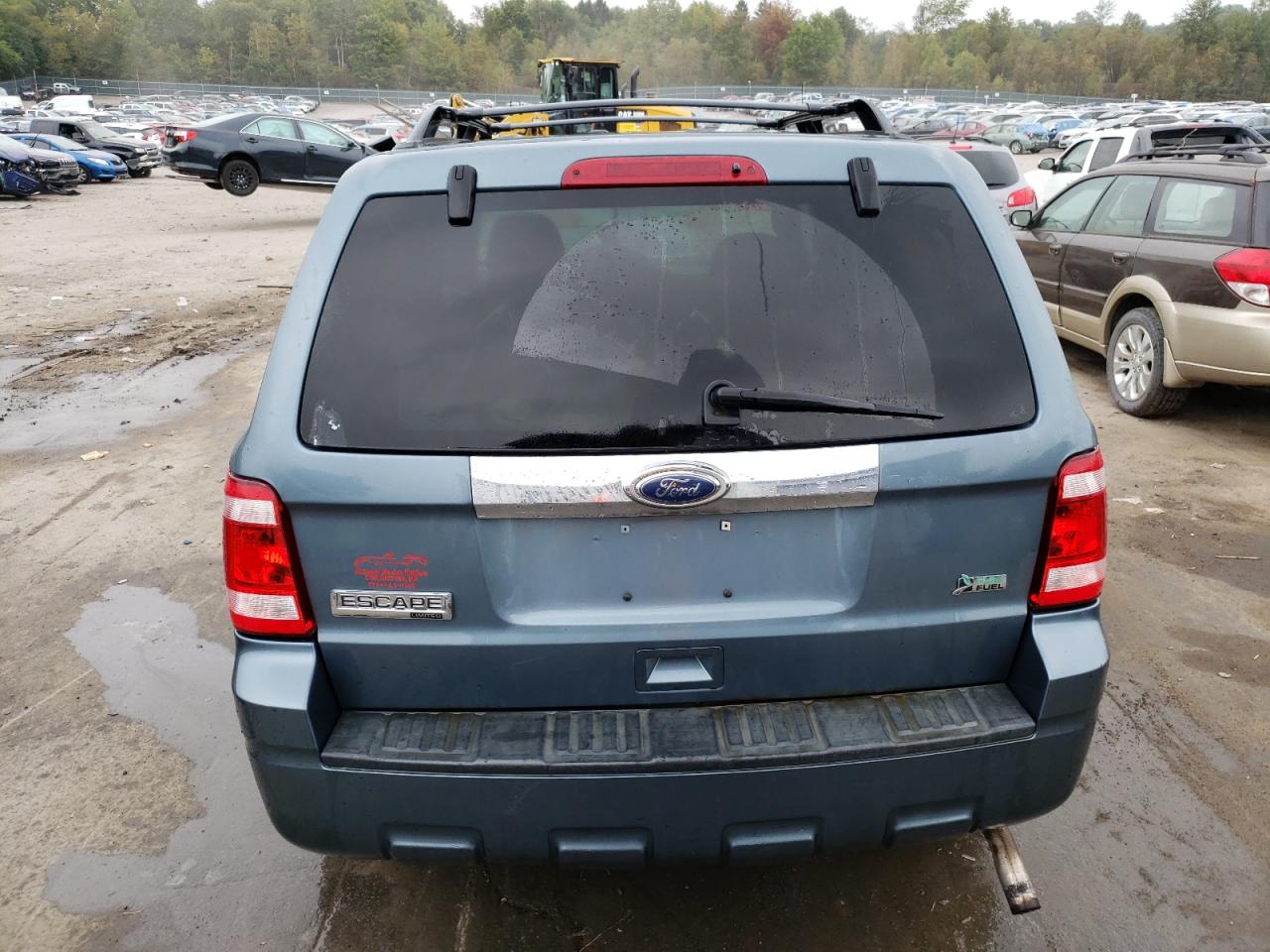 2010 Ford Escape Limited VIN: 1FMCU9EG7AKC60294 Lot: 73129534