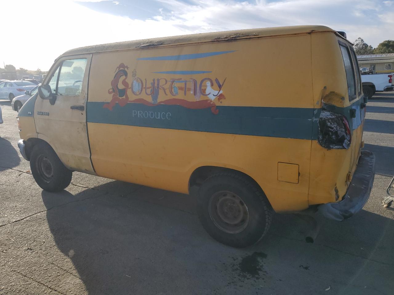 1995 Dodge RAM Van - Image 2