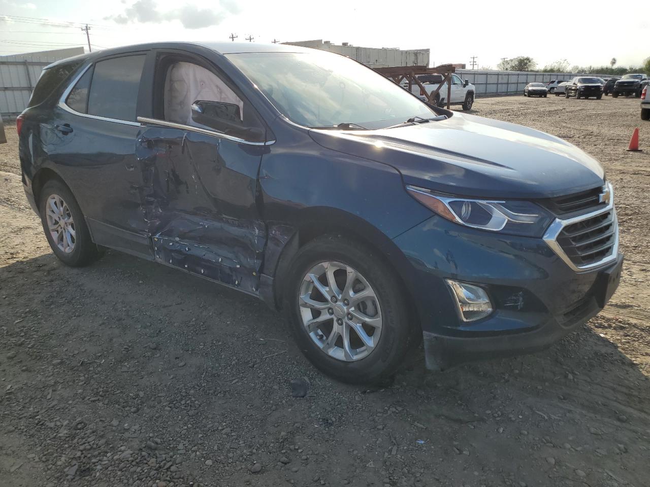 VIN 3GNAXKEVXML315226 2021 CHEVROLET EQUINOX no.4