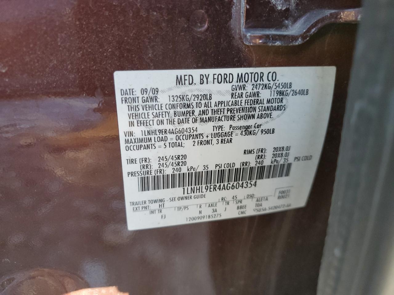 2010 Lincoln MKS - Image 12