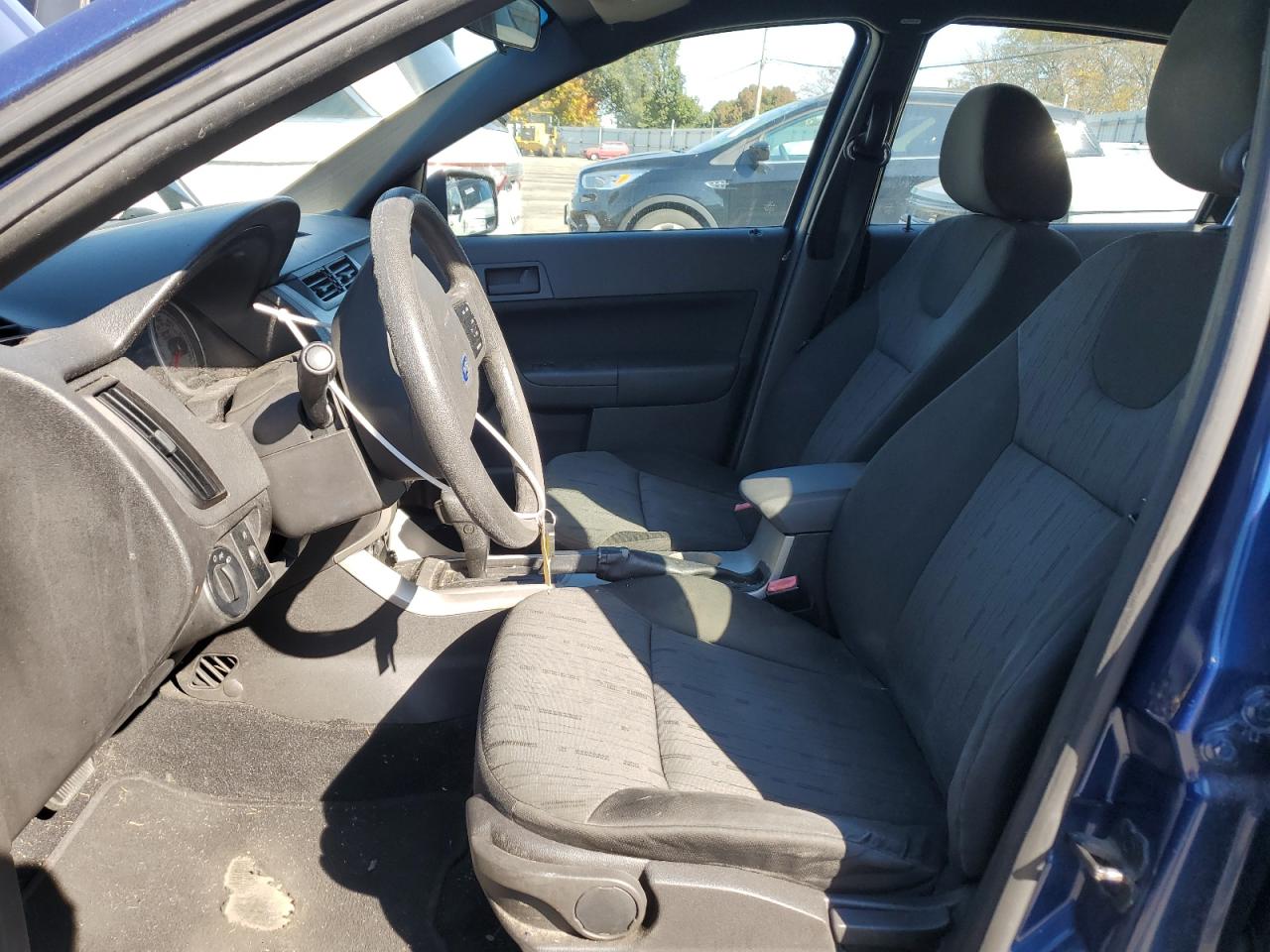 2009 Ford Focus Se VIN: 1FAHP35N59W198823 Lot: 75990704