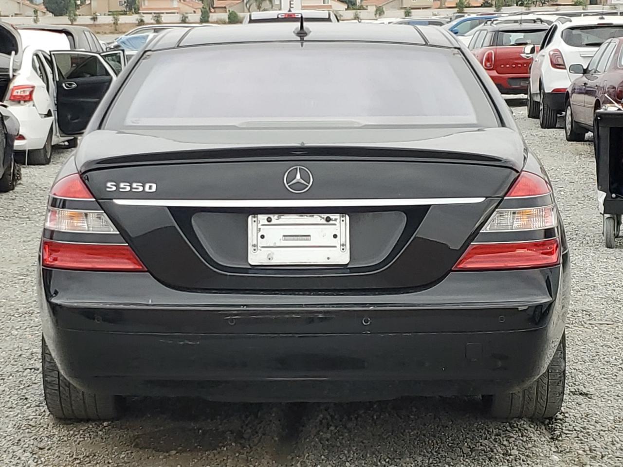 2008 Mercedes-Benz S 550 VIN: WDDNG71XX8A151879 Lot: 76368764