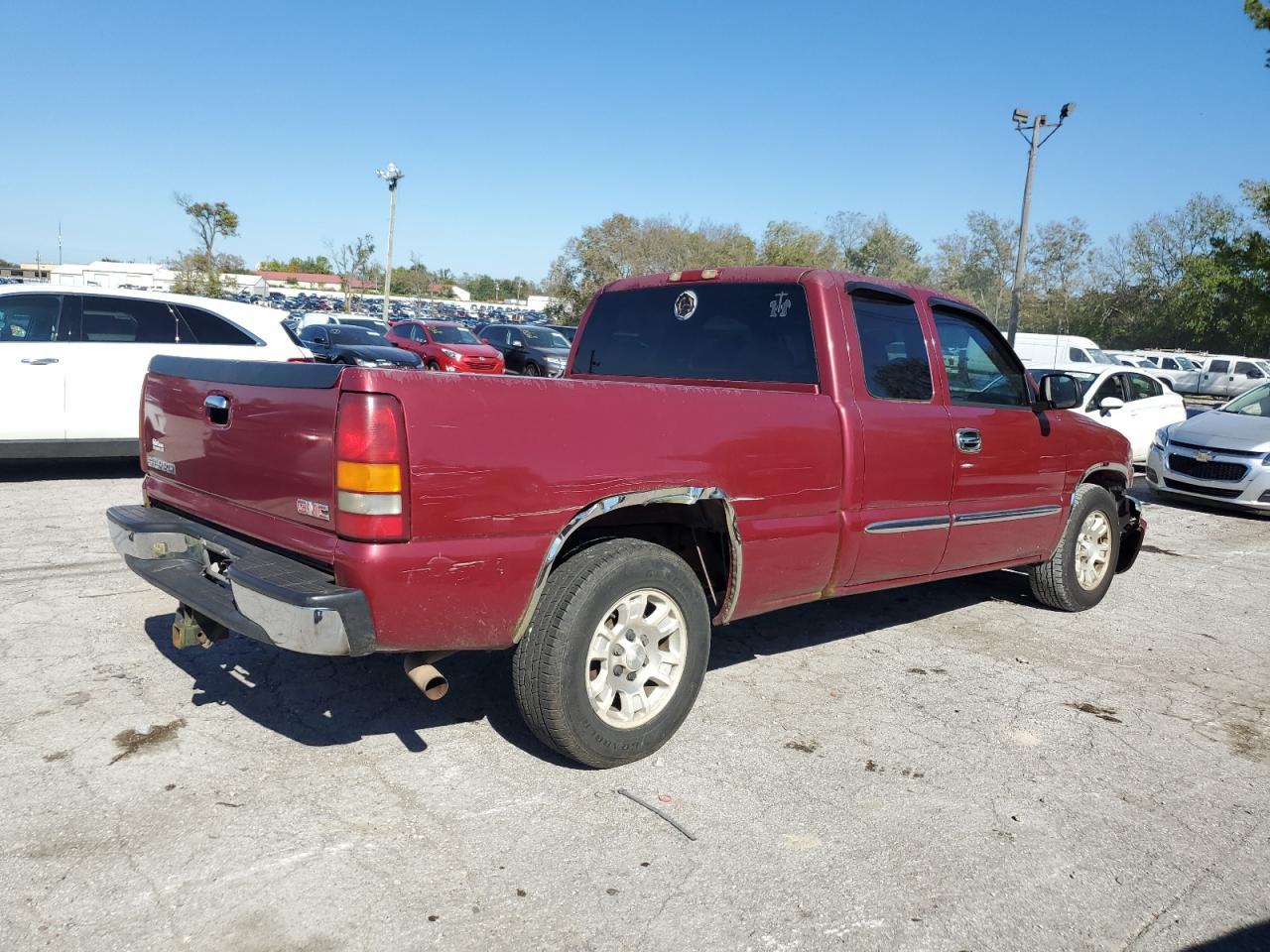 2005 GMC New Sierra C1500 VIN: 2GTEC19T651318538 Lot: 74524054