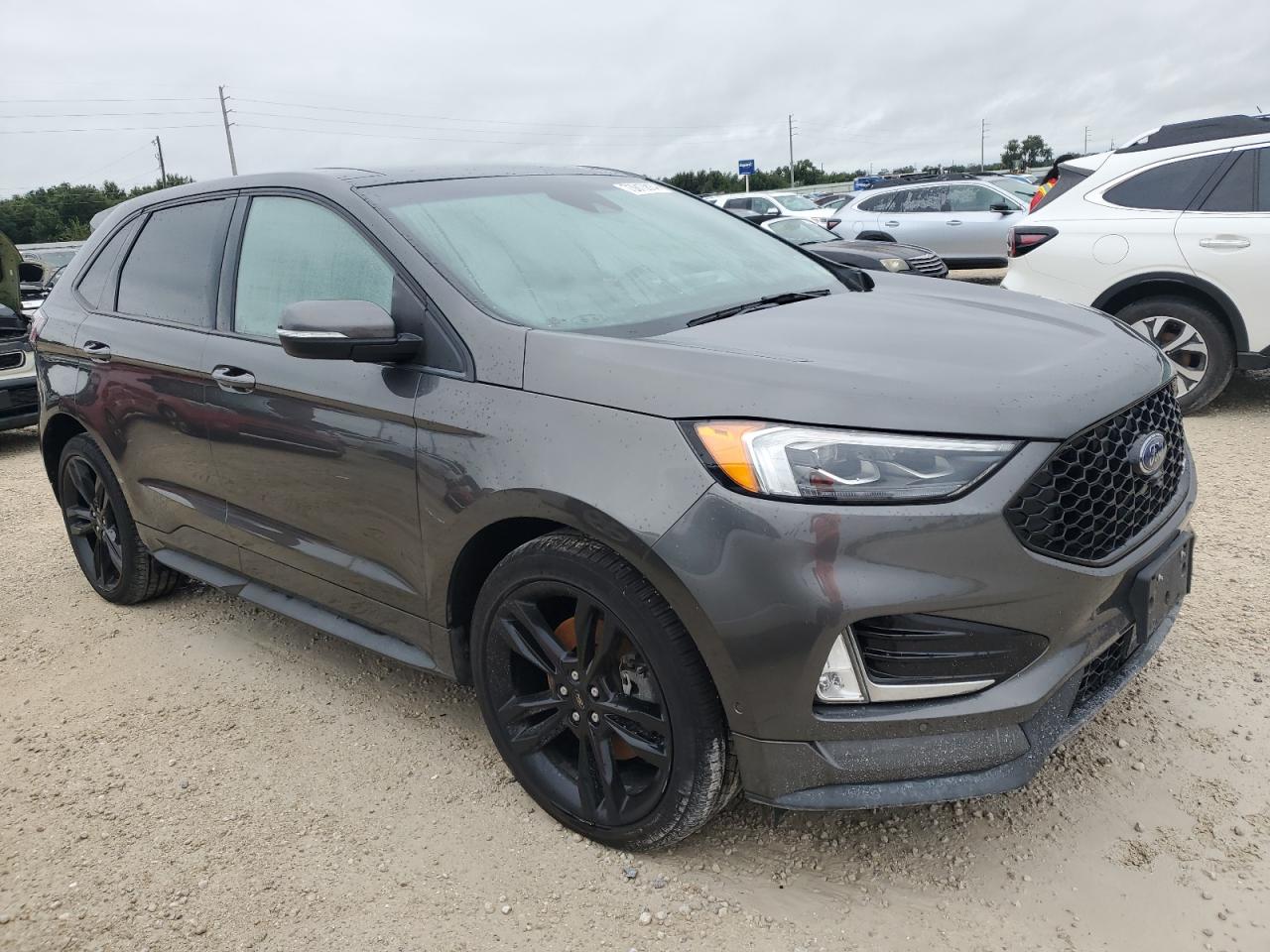 2019 Ford Edge - Image 4