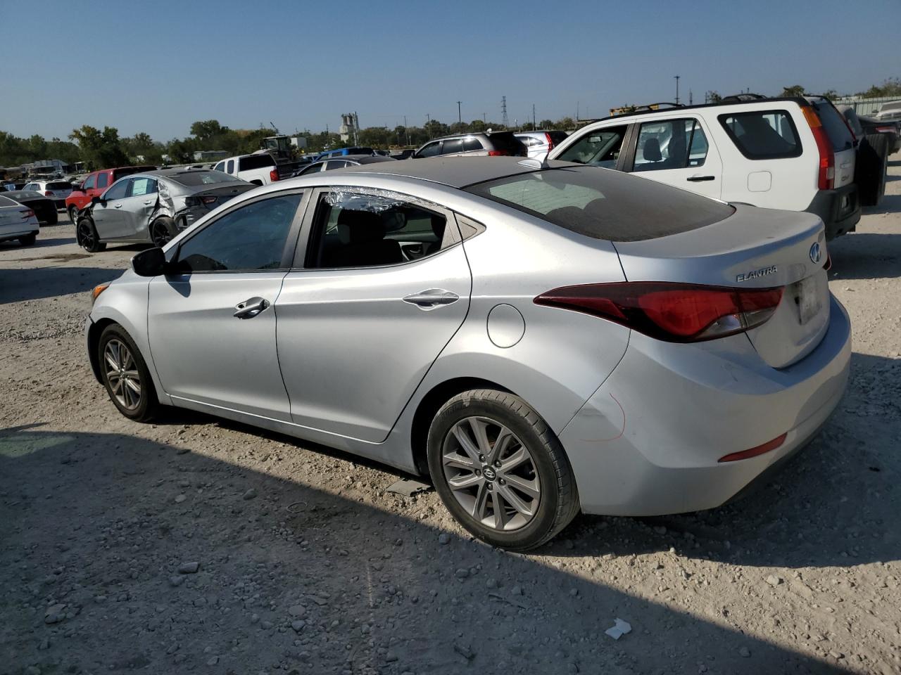 2014 Hyundai Elantra - Image 2