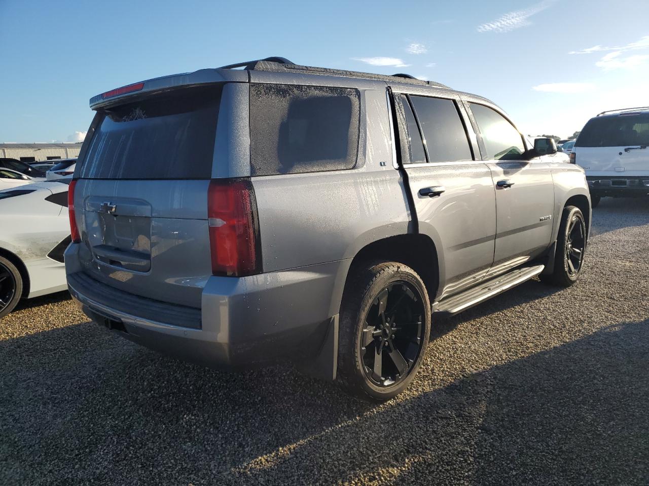 2020 Chevrolet Tahoe - Image 3