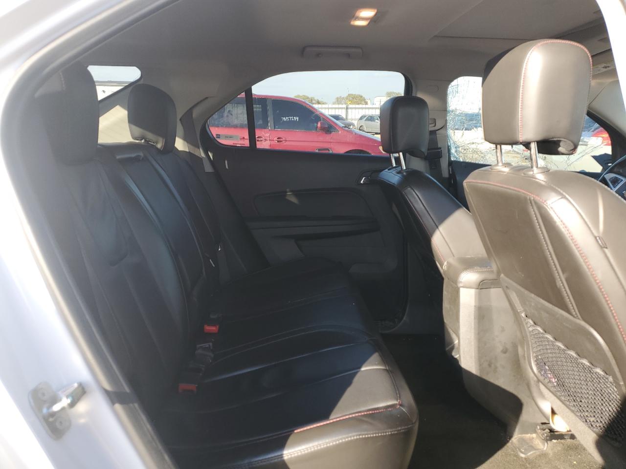 2017 Chevrolet Equinox - Image 12