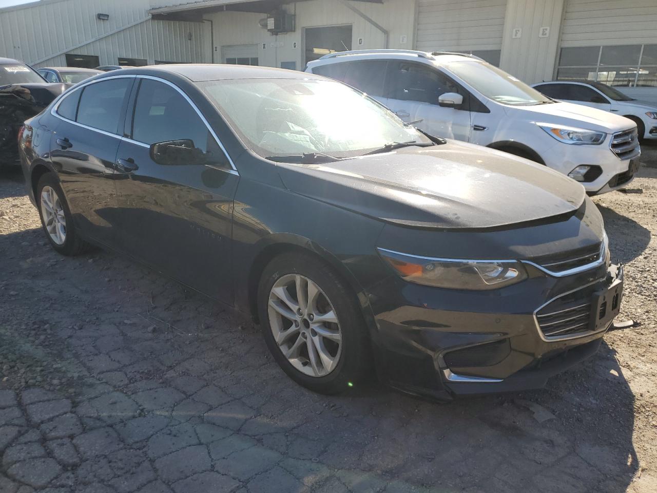 2016 Chevrolet Malibu - Image 4