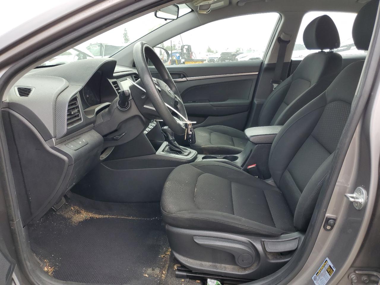 2020 Hyundai Elantra - Image 7