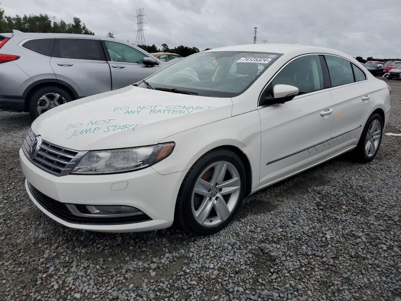 2013 Volkswagen Passat CC - Image 1