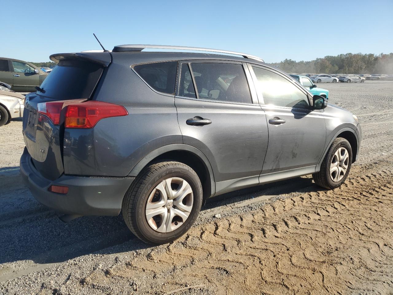 VIN JTMZFREV9DD021524 2013 TOYOTA RAV4 no.3