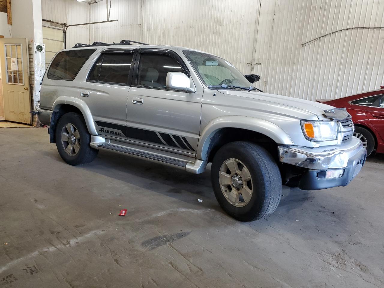 2002 Toyota 4Runner - Image 4