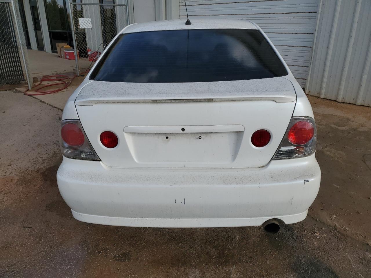 2002 Lexus Is 300 VIN: JTHBD192020053905 Lot: 74233064