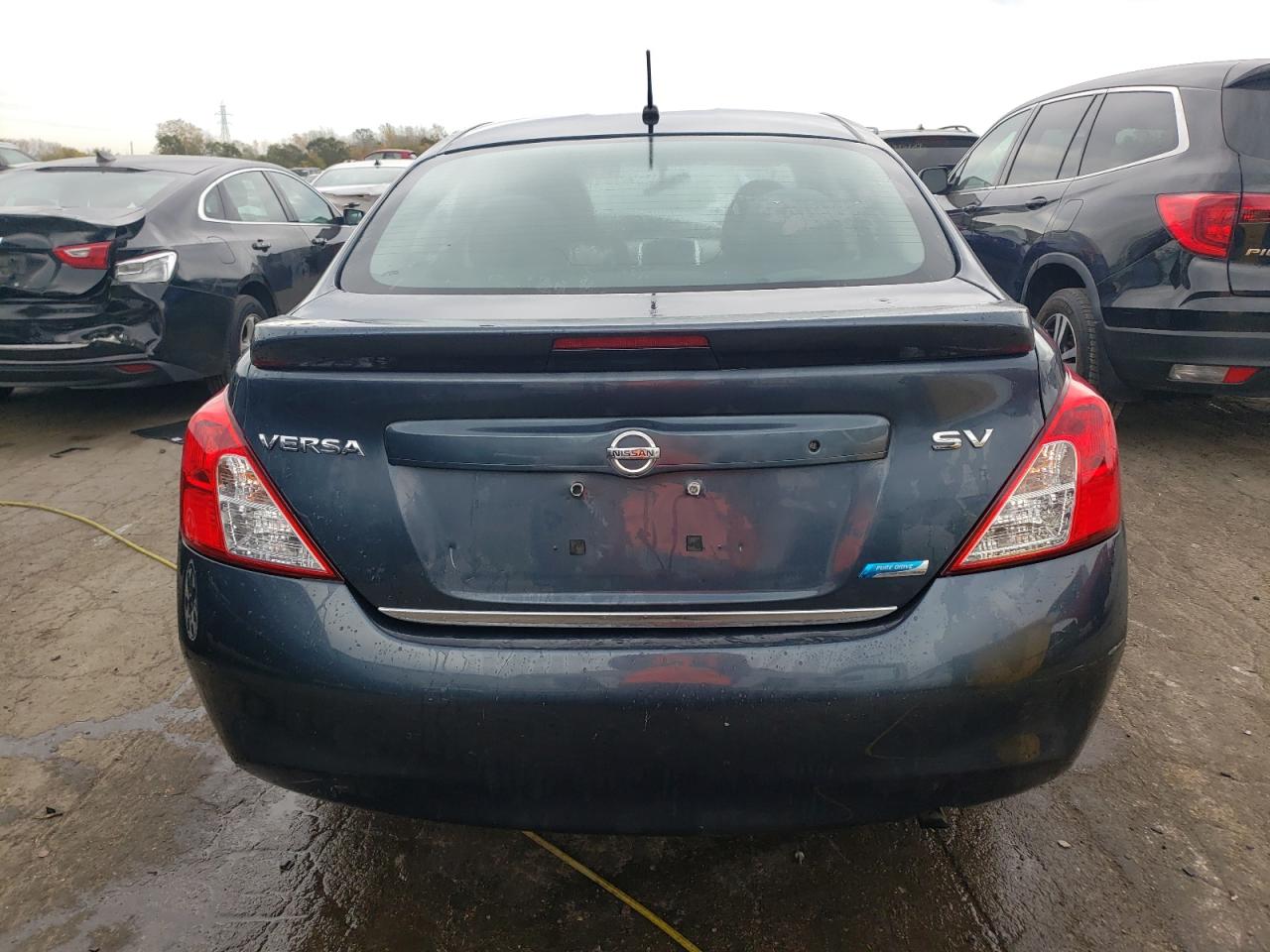 2015 Nissan Versa S VIN: 3N1CN7APXFL823164 Lot: 77390974