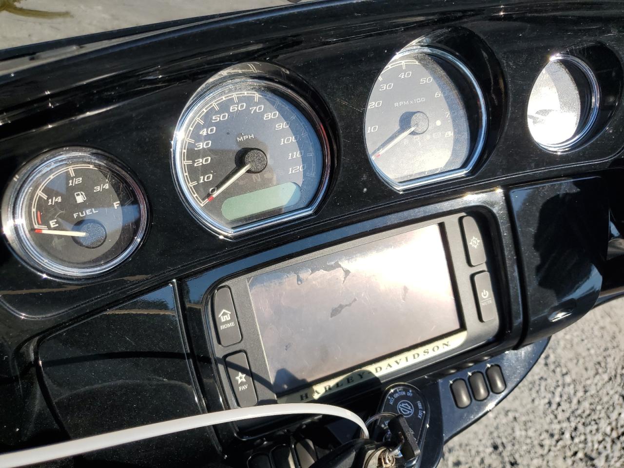 2018 Harley-Davidson Flhxs 115Th Anniversary Street Glide Special VIN: 1HD1KYC17JB633973 Lot: 74076704