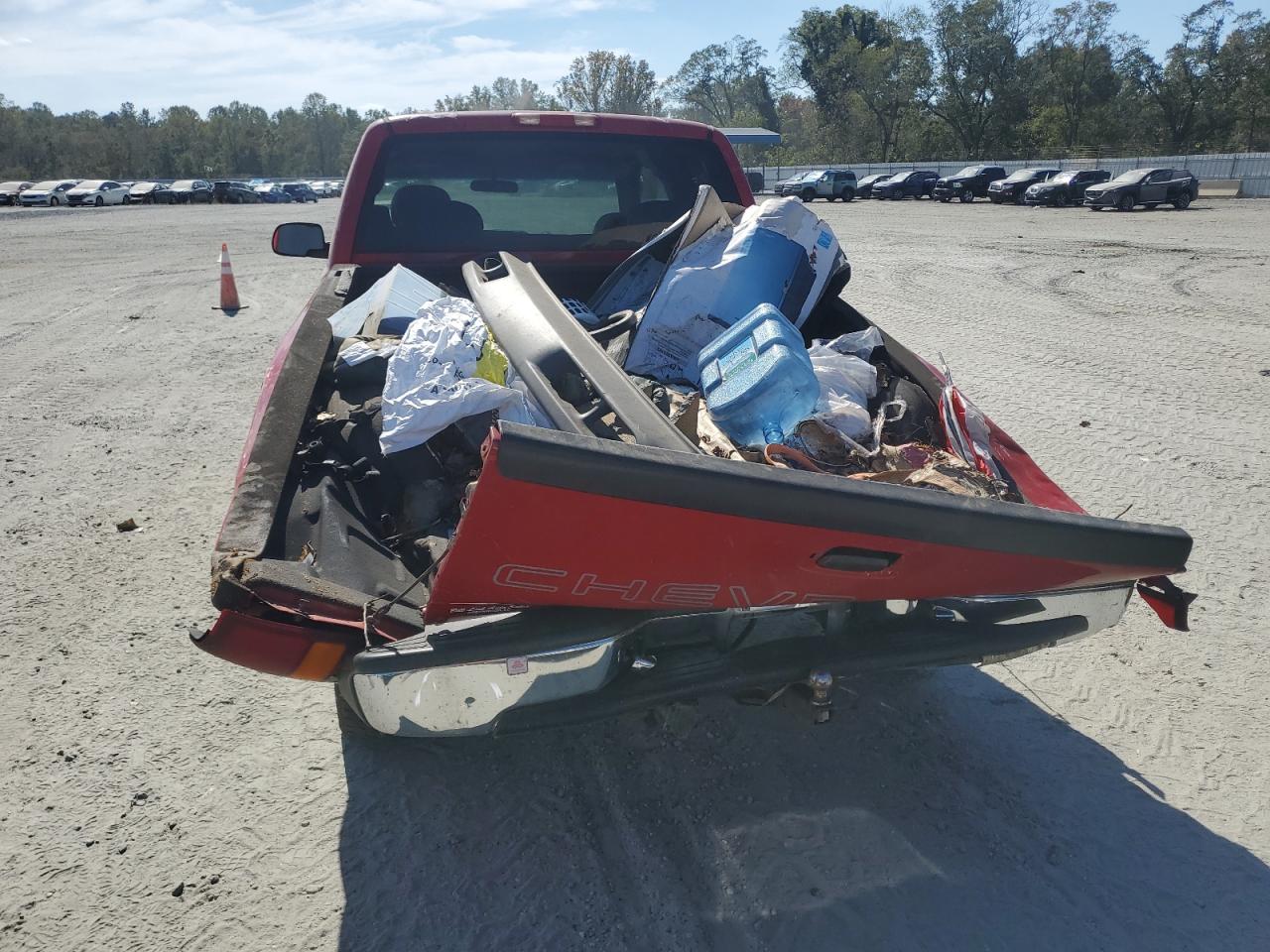 2000 Chevrolet Silverado K1500 VIN: 2GCEK19V0Y1216600 Lot: 75322354