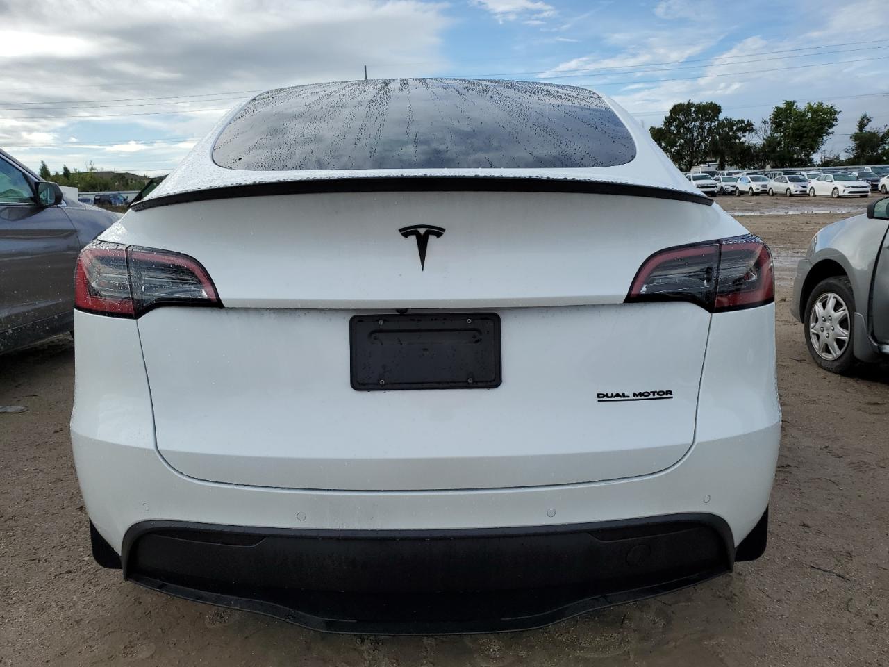 7SAYGDEF1NF548488 2022 Tesla Model Y