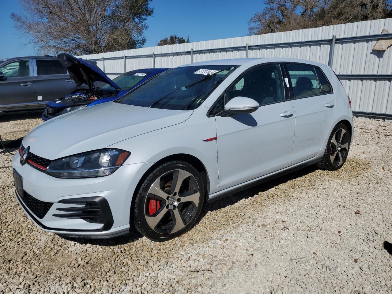 VIN 3VW5T7AU4KM030820 2019 VOLKSWAGEN GTI no.1